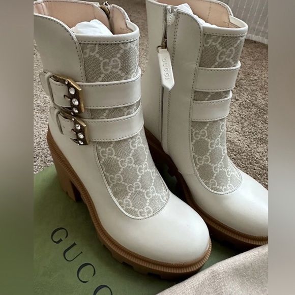GUCCI Authentic K,GG Supreme Leather Crystal Buckle Platform Ankle  Boots 37/6.5 - Picture 12 of 17